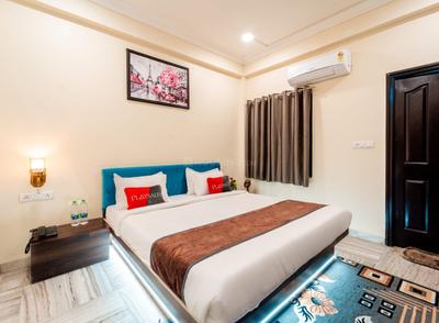 Bedroom Image of 1200 Sq.ft 2 BHK Apartment / Flat for rent in Old Palasia Indore for Rs. 22000