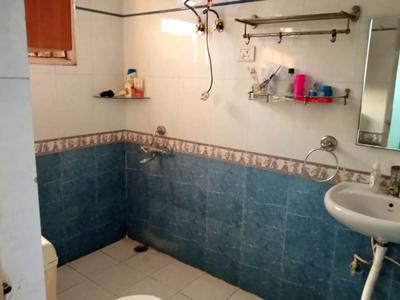 Bathroom Image of 1650 Sq.ft 3 BHK Apartment / Flat for sale in Mahanagar Lucknow for Rs. 13000000