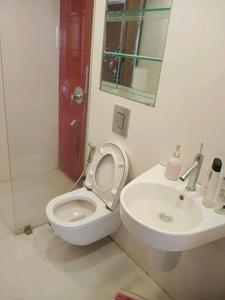 Common Bathroom Image of 1800 Sq.ft 3 BHK Apartment / Flat for sale in Lodha New Cuffe Parade Lodha Evoq, Sion Mumbai for Rs. 62000000