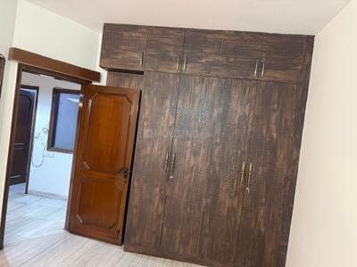 Bedroom Image of 1800 Sq.ft 3 BHK Builder Floor for rent in Greater Kailash New Delhi for Rs. 86000
