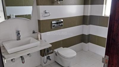 Image of 2160 Sq.ft 4 BHK Builder Floor for sale in Surajmal Vihar, New Delhi for Rs. 30000000