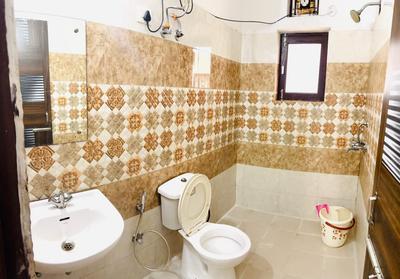 Bathroom Image of Happy Homes PG in Sector 74A, Gurgaon