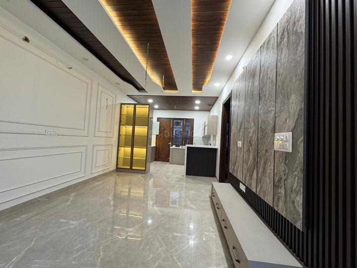 Sector 78 Main Image 1