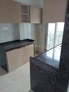Kitchen Image of 600 Sq.ft 2 BHK Apartment / Flat for rent in Zen Gardens, Kandivali West Mumbai for Rs. 45000