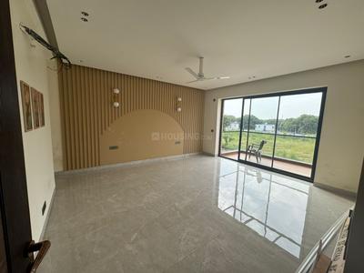 Hall Image of 3500 Sq.ft 5 BHK Independent House for sale in Sector 33 Gurgaon for Rs. 160000000