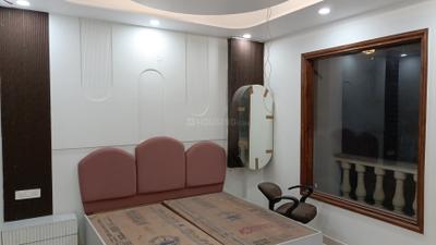 Bedroom Image of 1850 Sq.ft 4 BHK Builder Floor for sale in Laxmi Nagar New Delhi for Rs. 22500000