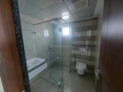 Bathroom Image of 2044 Sq.ft 3 BHK Apartment / Flat for sale in Palarivattom Kochi for Rs. 26000000