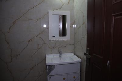 Image of 2000 Sq.ft 4 BHK Apartment / Flat for rent in Vasant Kunj, New Delhi for Rs. 145000