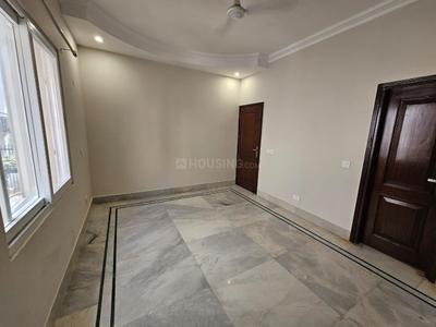 Bedroom Image of 2200 Sq.ft 3 BHK Builder Floor for rent in Uday Park New Delhi for Rs. 140000