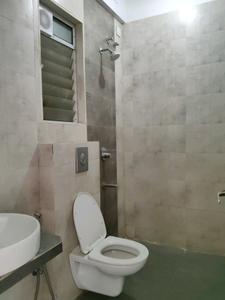 Common Bathroom Image of 780 Sq.ft 2 BHK Apartment / Flat for rent in Eternia At Kalpataru Parkcity, Kolshet Thane for Rs. 37000