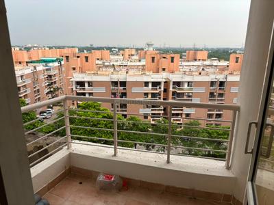 Balcony Image of 535 Sq.ft 1 RK Apartment / Flat for rent in Supertech Czar Suites, Omicron I Greater Noida for Rs. 18000