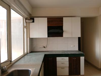 Kitchen Image of 600 Sq.ft 2 BHK Apartment / Flat for sale in ROF Aalayas 1, Sector 102 Gurgaon for Rs. 5600000