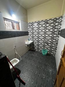 Bathroom Image of 1500 Sq.ft 2 BHK Independent House for rent in Scheme No 71 Indore for Rs. 20000