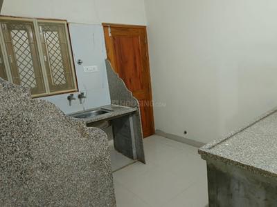 Kitchen Image of 600 Sq.ft 1 BHK Builder Floor for rent in Mahalakshmi Nagar Indore for Rs. 12000