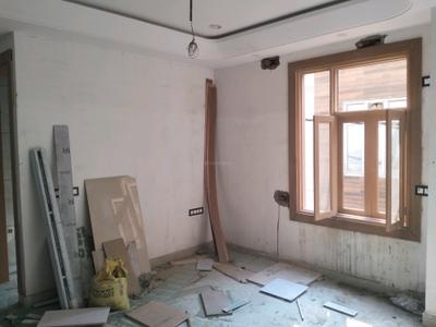 Living Room Image of 900 Sq.ft 2 BHK Apartment / Flat for sale in Shalimar Garden Ghaziabad for Rs. 5500000