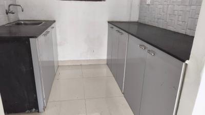 Kitchen Image of 950 Sq.ft 3 BHK Apartment / Flat for rent in DTC Southern Heights, Joka Kolkata for Rs. 20000