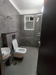 Bathroom Image of 1650 Sq.ft 3 BHK Apartment / Flat for rent in Ram Nagar Nagpur for Rs. 40000