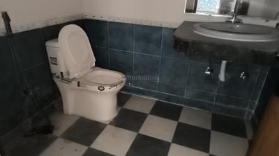 Image of 1900 Sq.ft 3 BHK Apartment / Flat for sale in Amrapali Green, Indirapuram, Ghaziabad for Rs. 16500000