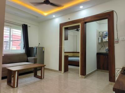 Living Room Image of 710 Sq.ft 1 BHK Apartment / Flat for rent in BTM Layout Bengaluru for Rs. 25000