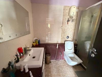 Regency Cosmos Bathroom Two 4