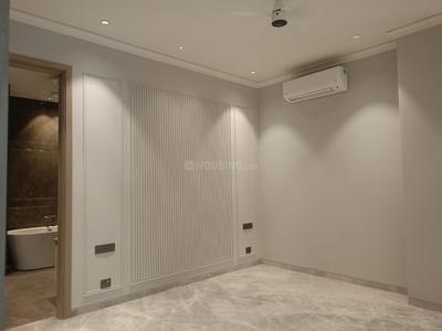 Bedroom Image of 2250 Sq.ft 4 BHK Duplex for sale in Navjeevan Vihar New Delhi for Rs. 109900000