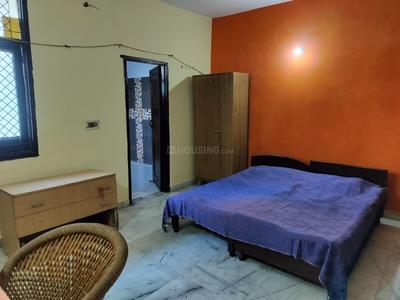 Bedroom Image of 1650 Sq.ft 2 BHK Builder Floor for rent in Sector 41 Noida for Rs. 33000