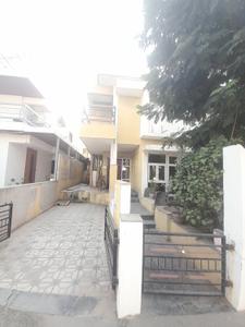 Image of 2420 Sq.ft 3 BHK Apartment / Flat for rent in South Bopal, Ahmedabad for Rs. 22000