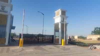 Image of 117 Sq.ft Residential Plot / Land for sale in BPTP District, Sector 81, Faridabad for Rs. 27000000