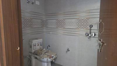 Image of 1300 Sq.ft 3 BHK Builder Floor for sale in Shalimar Garden, Ghaziabad for Rs. 10900000