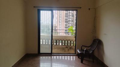 Living Room Image of 750 Sq.ft 1 BHK Apartment / Flat for rent in  Govind Apartment, Kopar Khairane Navi Mumbai for Rs. 28000