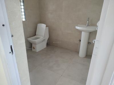 Image of 1500 Sq.ft 2 BHK Apartment / Flat for rent in Gera Landmark, Kalyani Nagar, Pune for Rs. 47000