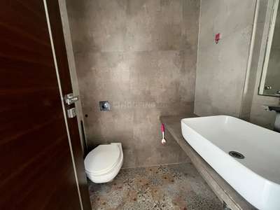 Bathroom Image of 850 Sq.ft 2 BHK Apartment / Flat for rent in Rajshree Clover, Chembur Mumbai for Rs. 65000