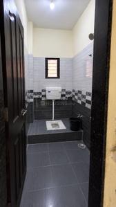Bathroom Image of 530 Sq.ft 1 BHK Independent House for rent in Kharadi Pune for Rs. 19500