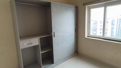 Bedroom Image of 1300 Sq.ft 2 BHK Apartment / Flat for rent in Neknampur Hyderabad for Rs. 35000