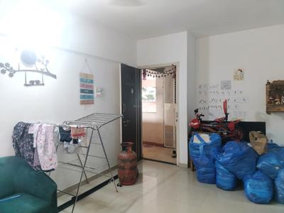 Living Room Image of 650 Sq.ft 1 BHK Apartment / Flat for rent in Anand Nagar, Sinhagad Road Pune for Rs. 17000