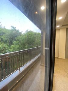 Balcony Image of 950 Sq.ft 2 BHK Builder Floor for rent in Ramesh Nagar New Delhi for Rs. 48000