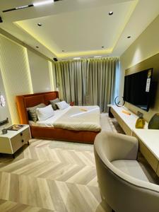 Bedroom Image of 1610 Sq.ft 3 BHK Apartment / Flat for sale in The Views By Adani Realty, Ghatkopar East Mumbai for Rs. 42300000