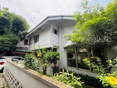 Image of 2500 Sq.ft 4 BHK Independent House for sale in M.G. Road, Kochi for Rs. 80000000