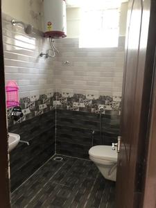 Image of 1350 Sq.ft 2 BHK Builder Floor for rent in Murugeshpalya, Bengaluru for Rs. 45000