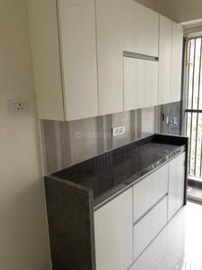 Kitchen Image of 915 Sq.ft 2 BHK Apartment / Flat for rent in Wadhwa Courtyard, Thane West Thane for Rs. 55000
