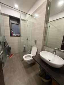 Bathroom Image of 803 Sq.ft 2 BHK Apartment / Flat for sale in Bandra West Mumbai for Rs. 45000000