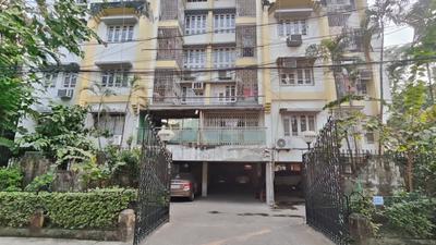 Building Image of 942 Sq.ft 2 BHK Apartment / Flat for sale in Phool Bagan Kolkata for Rs. 8000000