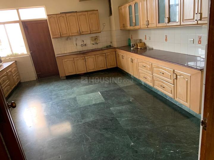 Suncity Essel Towers Main Image 1