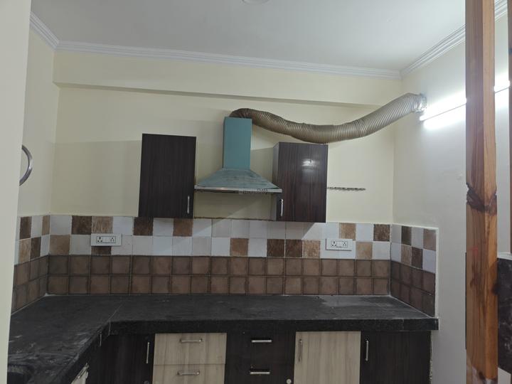 Karolan Ka Barh Main Image 1