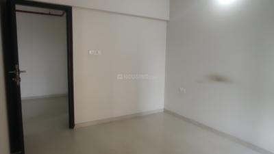 Bedroom Image of 1000 Sq.ft 2 BHK Apartment / Flat for rent in Dosti West County Phase 4 Dosti Pine, Thane West Thane for Rs. 35000