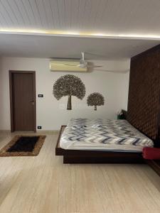 Bedroom Image of 4500 Sq.ft 5 BHK Villa for sale in Vrundavan Shree Vrundavan Villa 6, Science City Ahmedabad for Rs. 75000000