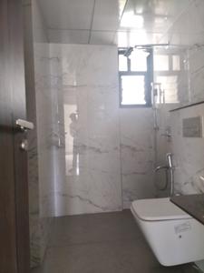 Common Bathroom Image of 2089 Sq.ft 4 BHK Apartment / Flat for sale in Runwal The Central Park, Chinchwad Pune for Rs. 26000000