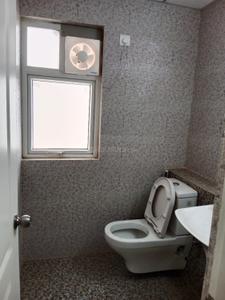 Bathroom Image of 1560 Sq.ft 3 BHK Apartment / Flat for rent in Shree Vardhman Victoria, Sector 70 Gurgaon for Rs. 55000