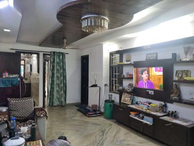 Living Room Image of 1100 Sq.ft 3 BHK Apartment / Flat for sale in Mahavir Enclave New Delhi for Rs. 7800000