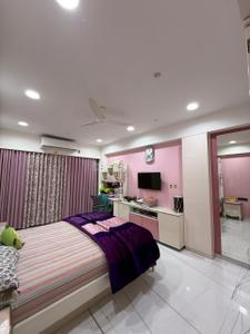 Bedroom Image of 2610 Sq.ft 4 BHK Apartment / Flat for sale in Iscon Platinum, Bopal Ahmedabad for Rs. 23100000